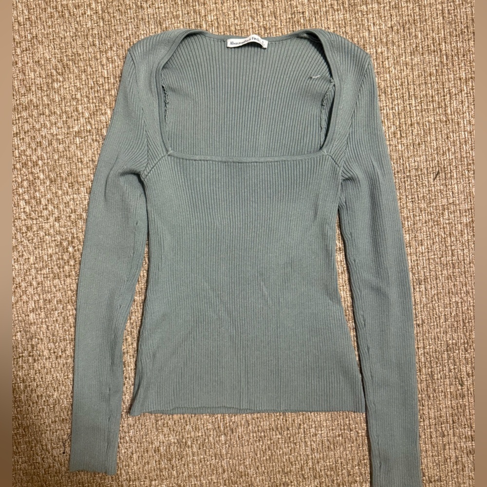 Abercrombie & Fitch Ribbed Top in Sage Green